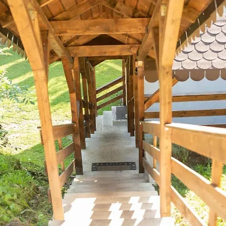 Casa Bella ロッジ Vadu Moţilor