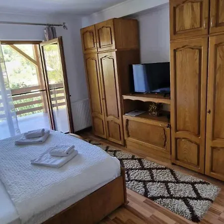 Cabană Casa Bella