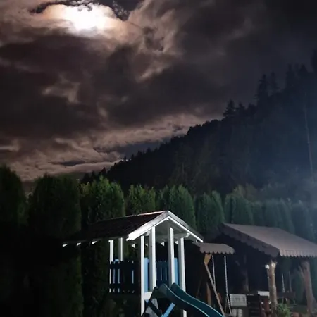 Cabană Casa Bella *