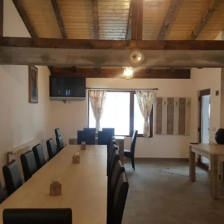 Casa Bella ロッジ Vadu Moţilor